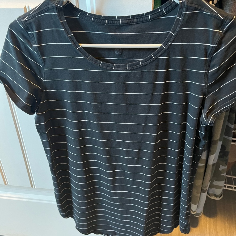 Lululemon love crew tee shirt